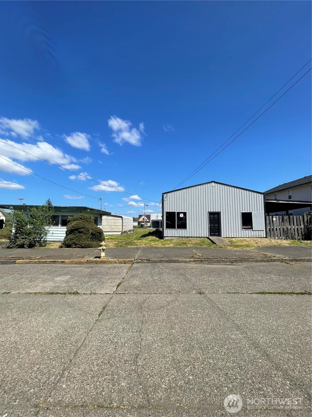 Property photo for 419 & 441 1st Street, Raymond