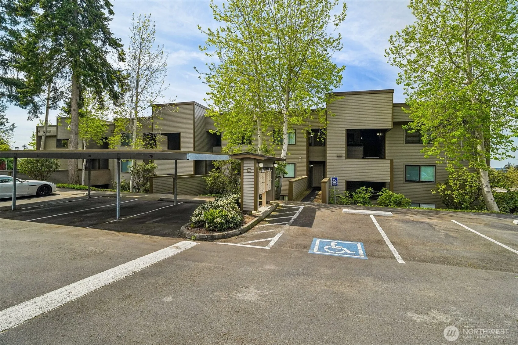 Property photo for 4891 76th Street Sw #c103, Mukilteo photo 2