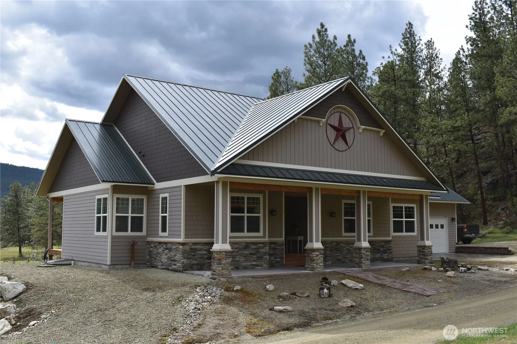 Property photo for 53 Cape Labelle Road, Tonasket photo 3