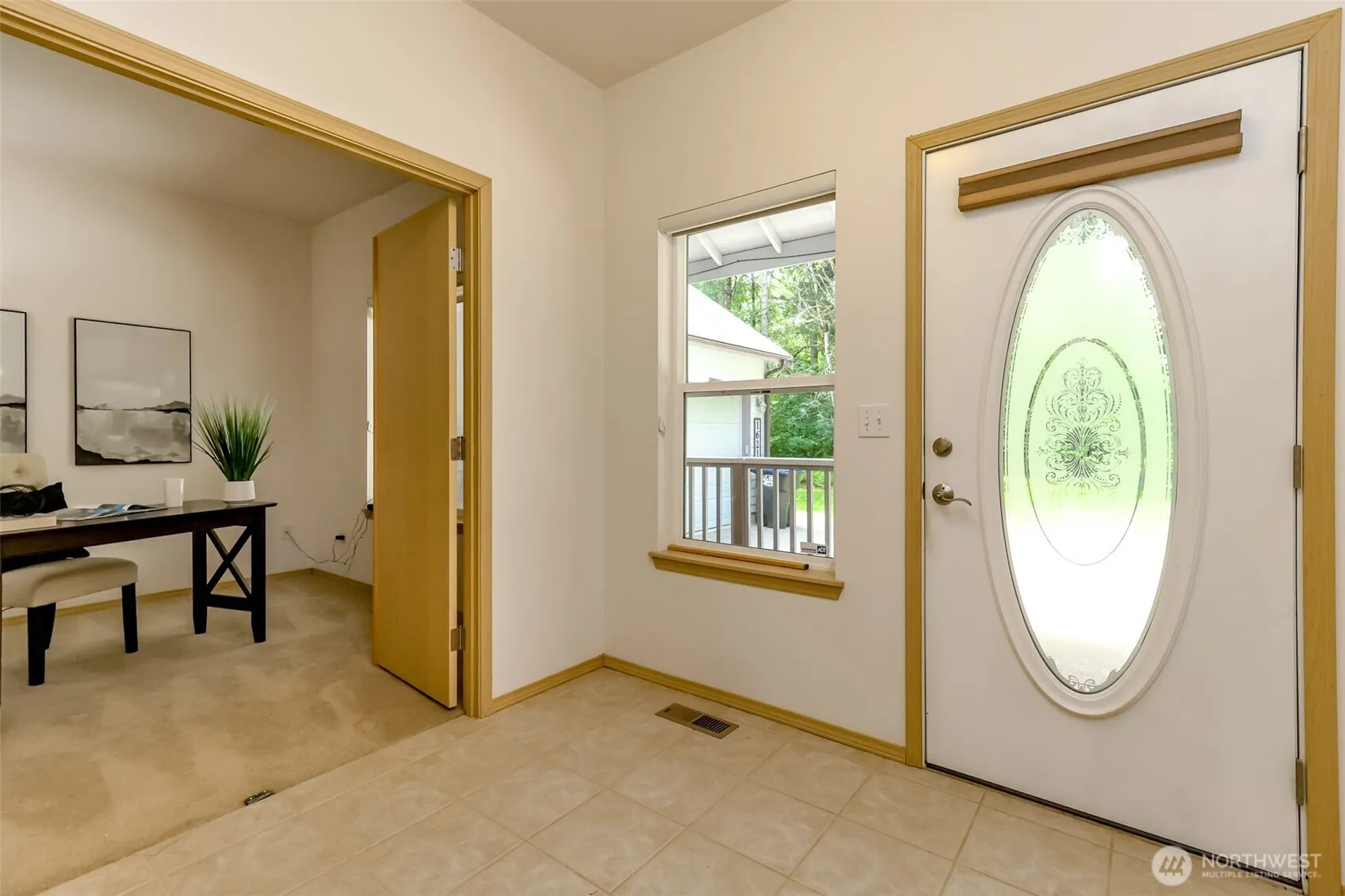 Property photo for 16212 Chuckawa Lane Se, Yelm photo 4