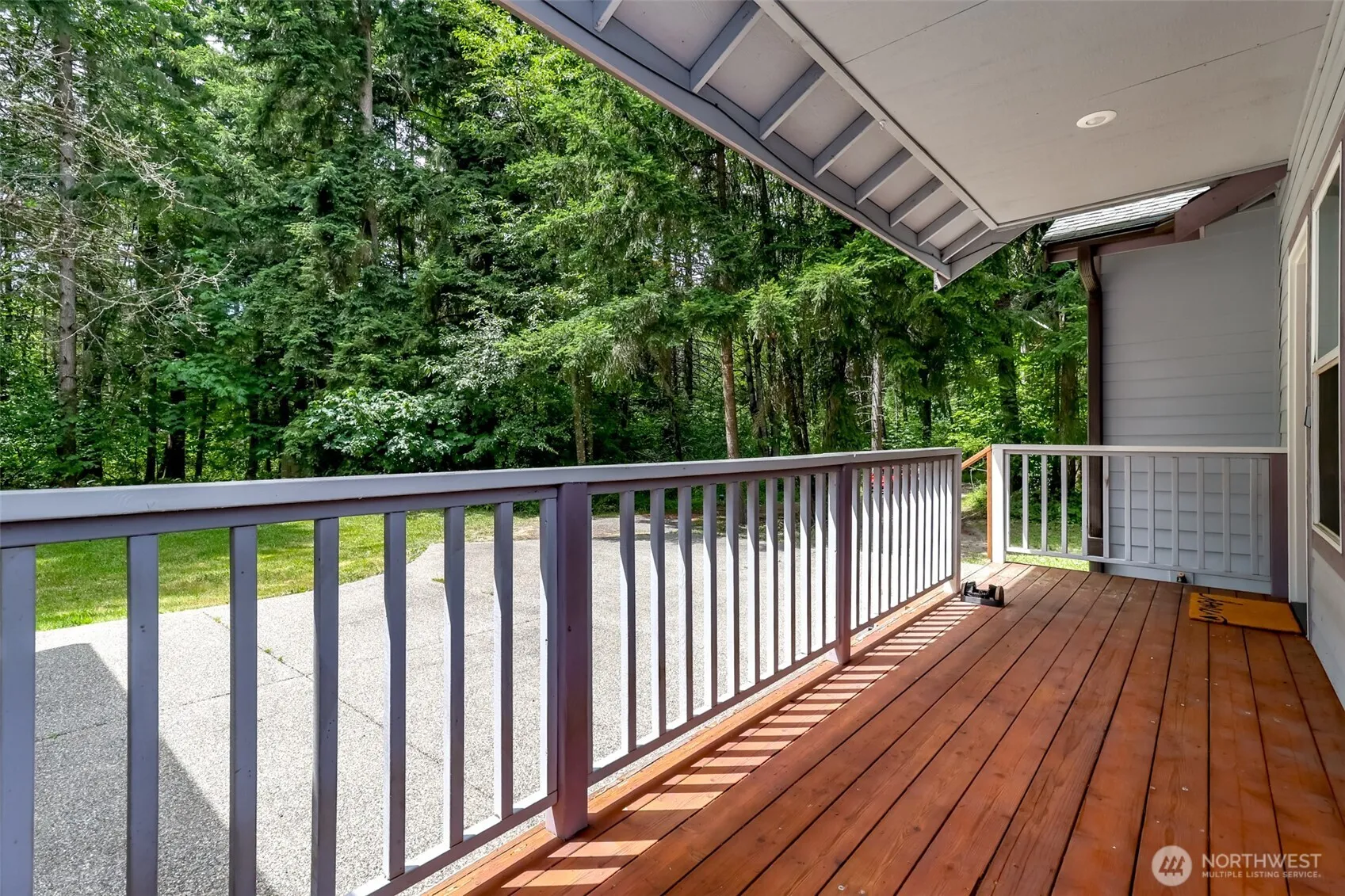 Property photo for 16212 Chuckawa Lane Se, Yelm photo 2