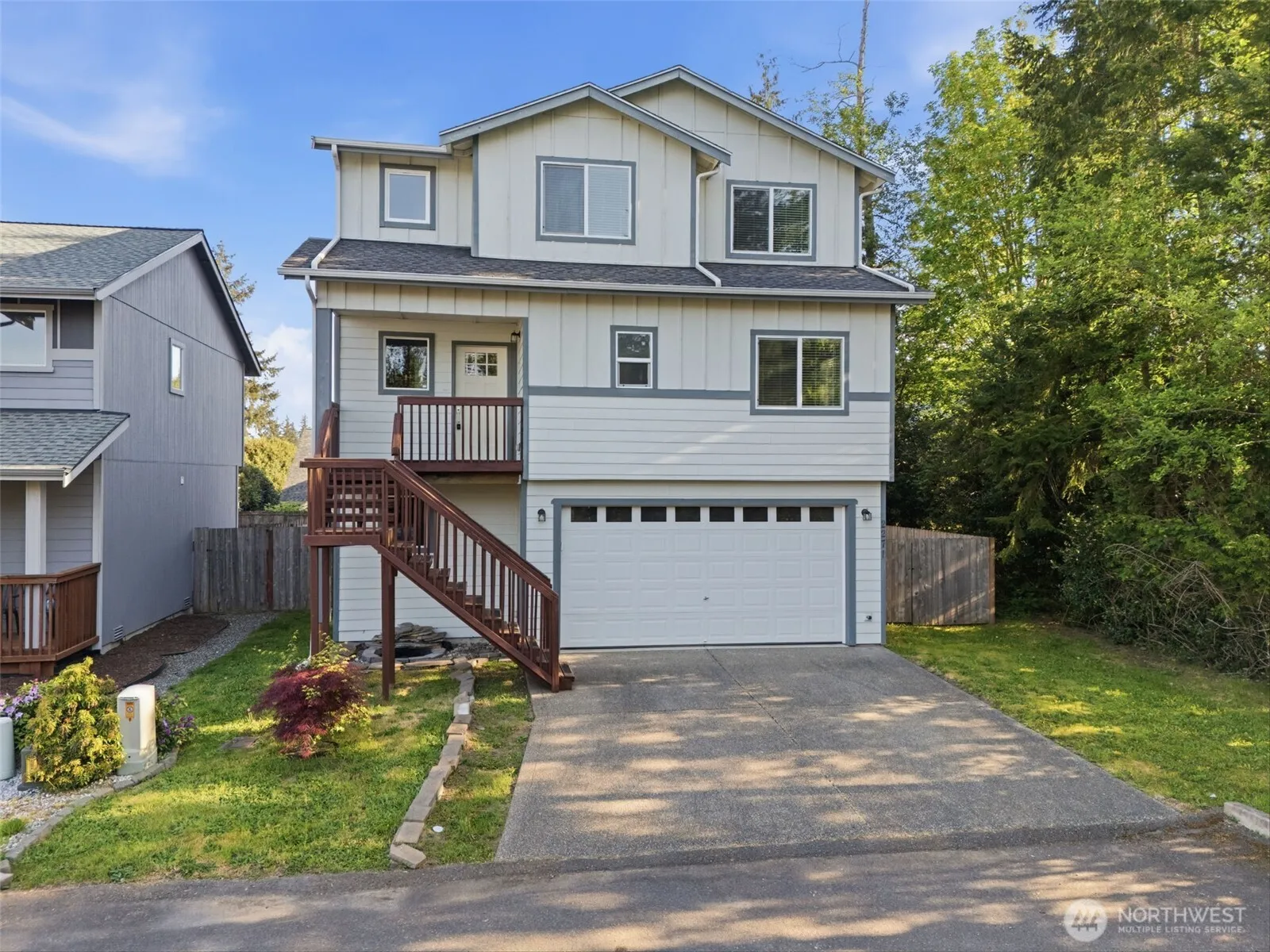 Property photo for 2271 Se Upchurch Way, Port Orchard