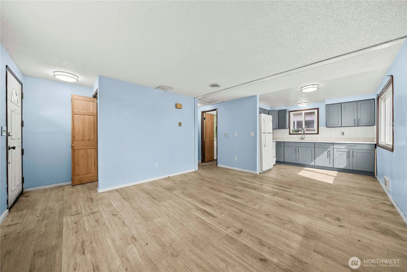 Property photo for 6919 Carleton Avenue S, Seattle photo 5