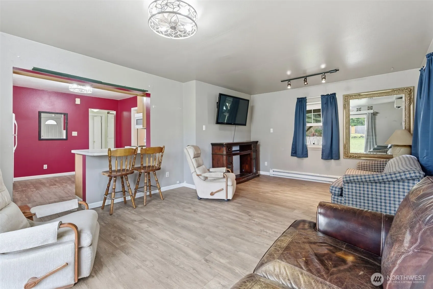 Property photo for 403 Queen Avenue, Pe Ell photo 5