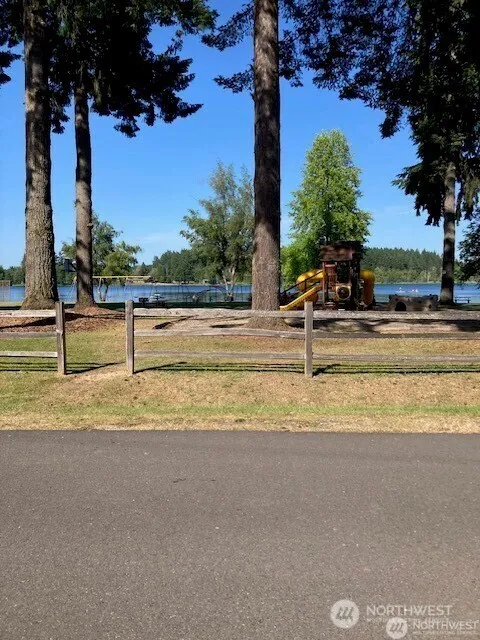 Property photo for 2912 Scotlac Drive Sw, Olympia photo 3