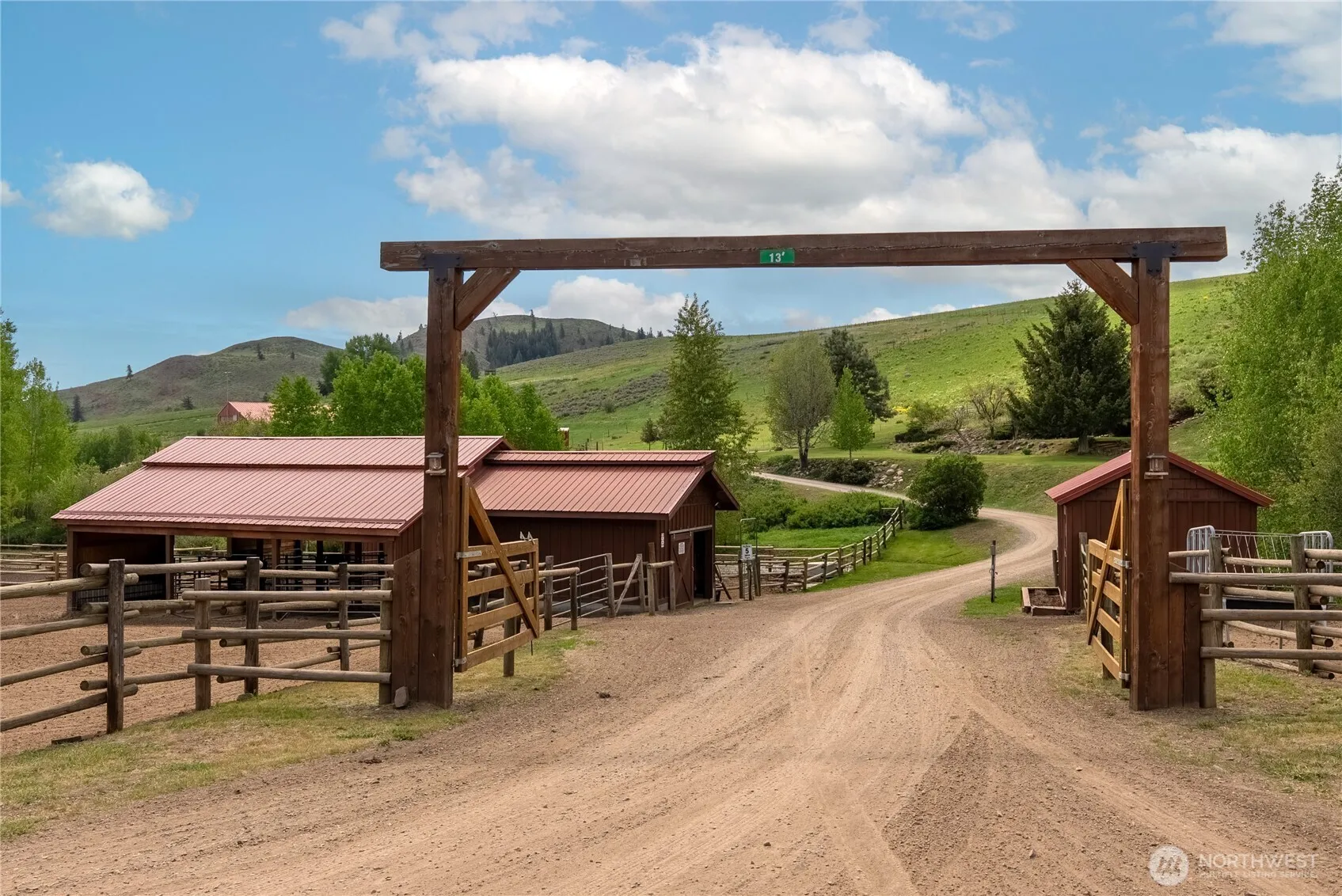 Property photo for 373 Rendezvous Road, Winthrop photo 4