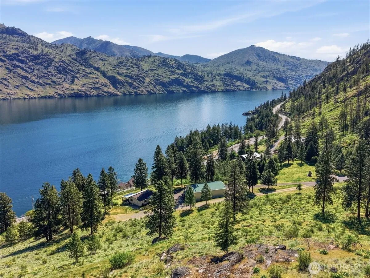 Property photo for 170 Hania Lane, Chelan photo 3