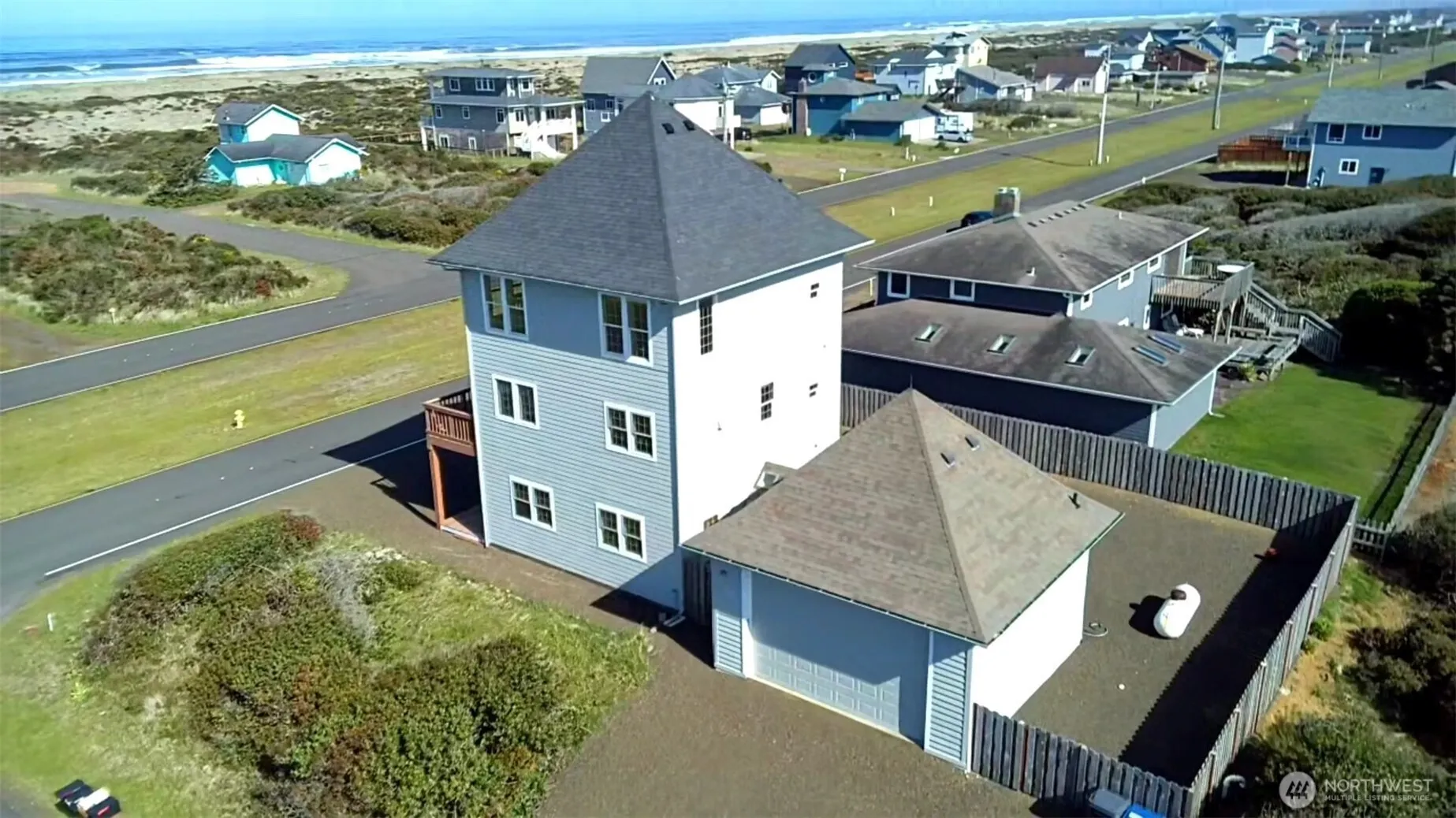 Property photo for 1140 Ocean Shores Boulevard Sw, Ocean Shores