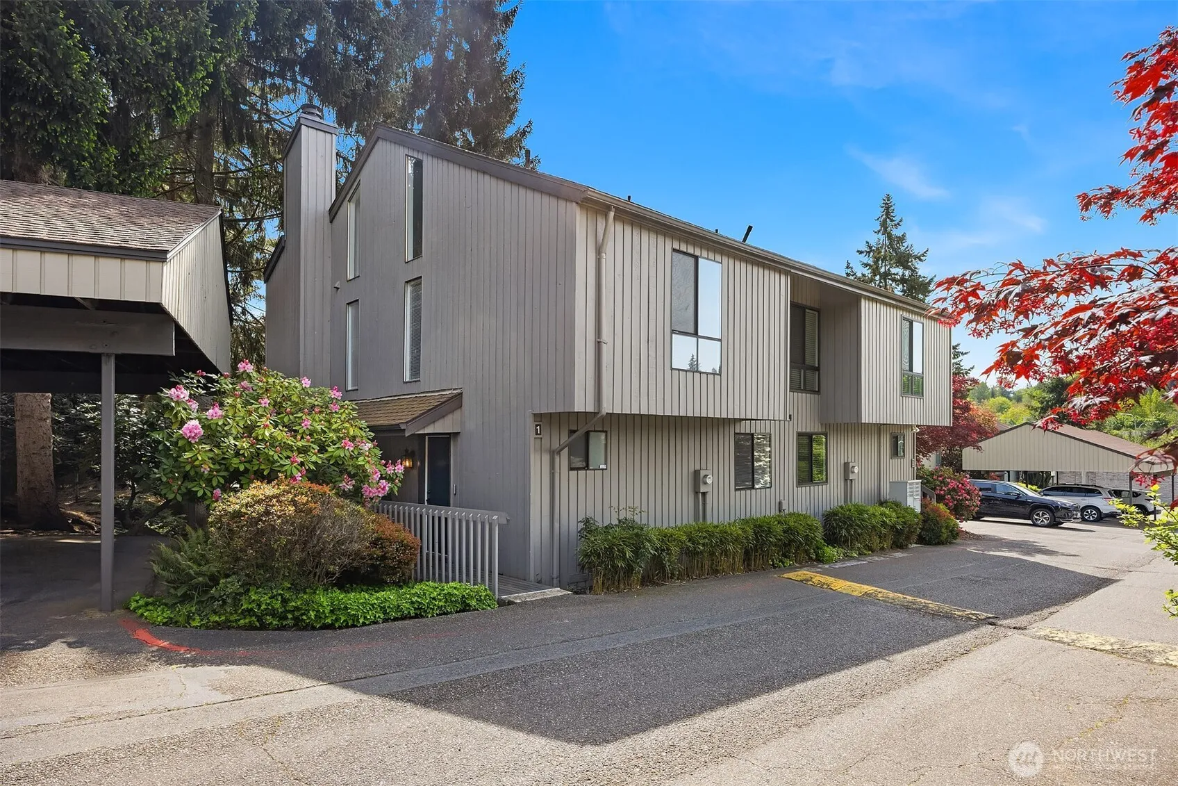 3428 108th Place Ne #1, Bellevue