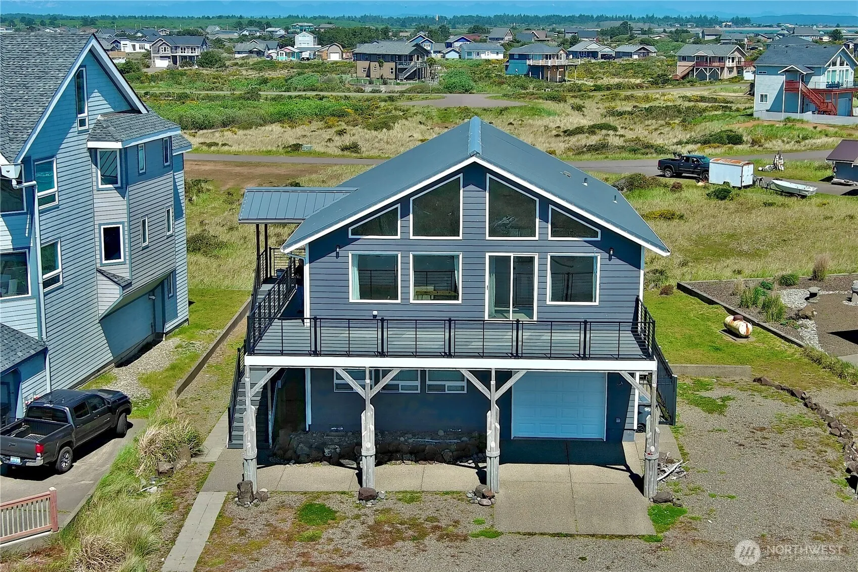 Property photo for 1593 E Ocean Shores Boulevard Sw, Ocean Shores