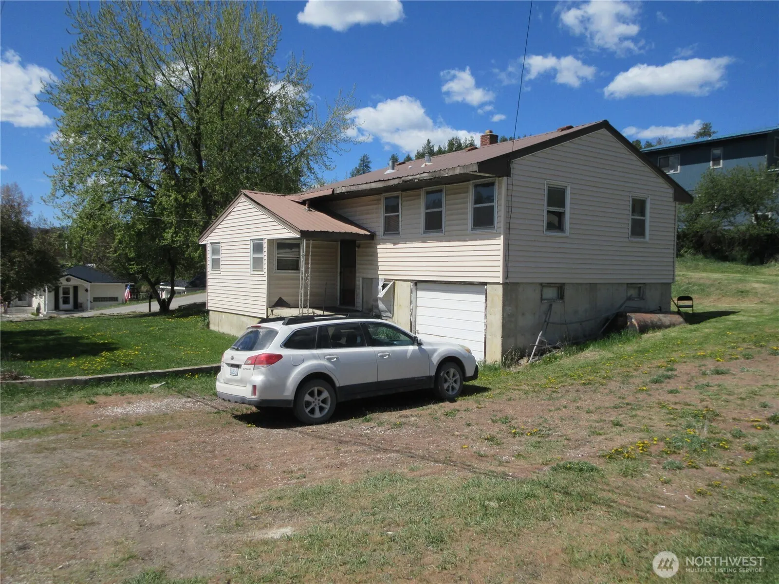 Property photo for 148 N Portland Street, Republic
