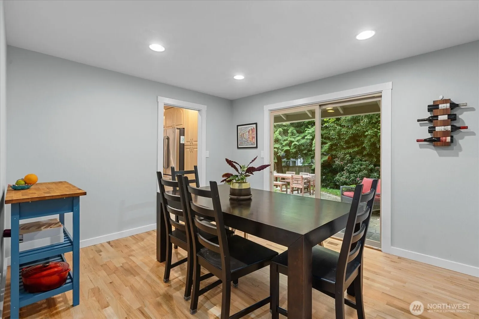 Property photo for 17013 Ne 18th Street, Bellevue photo 5