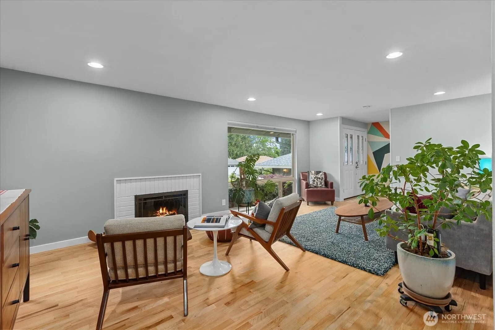 Property photo for 17013 Ne 18th Street, Bellevue photo 4