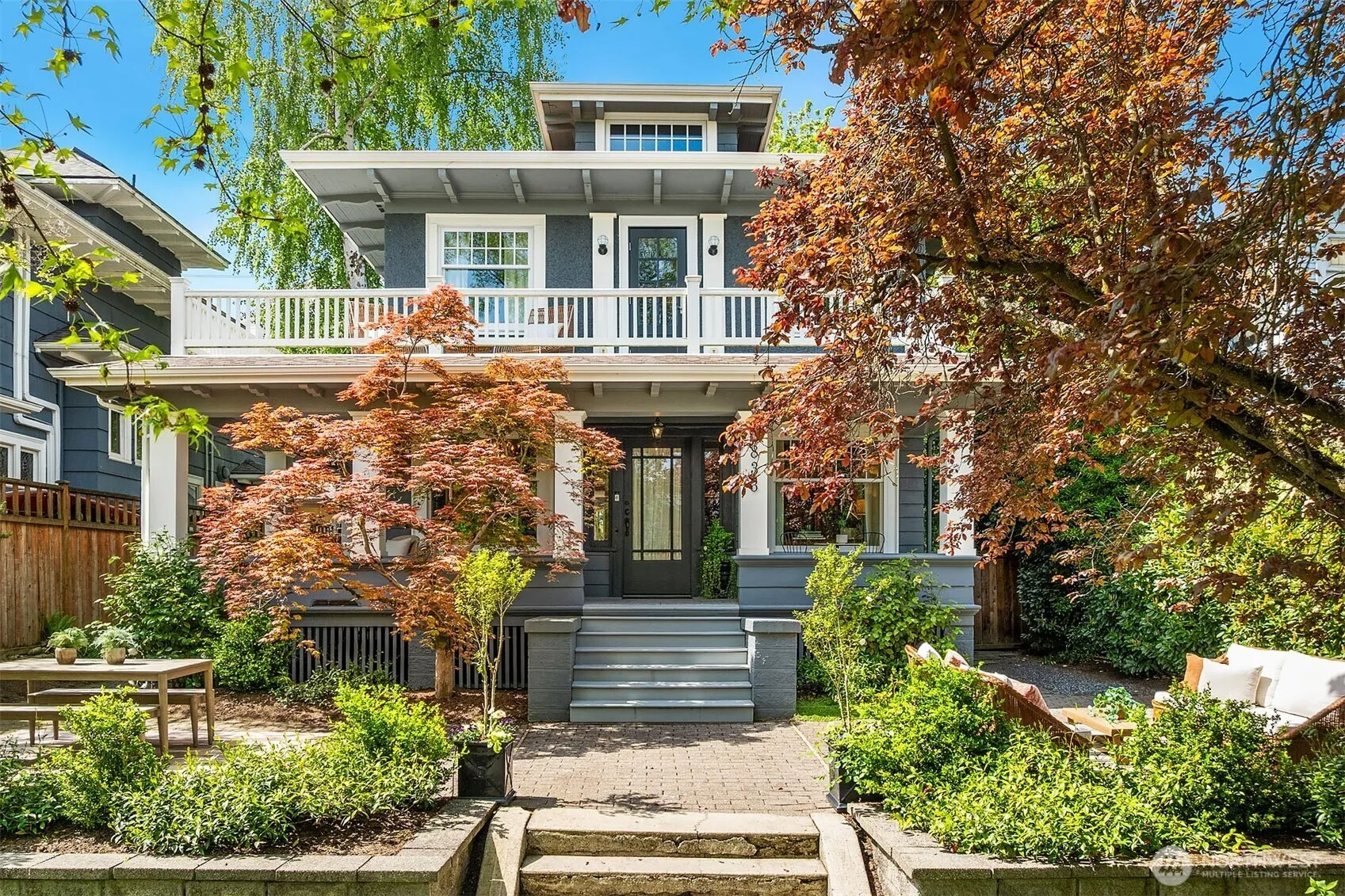 2833 10th Avenue E, Seattle
