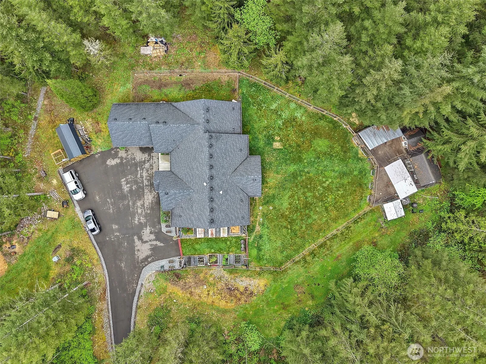 Property photo for 35888 301st Place Se, Enumclaw photo 2