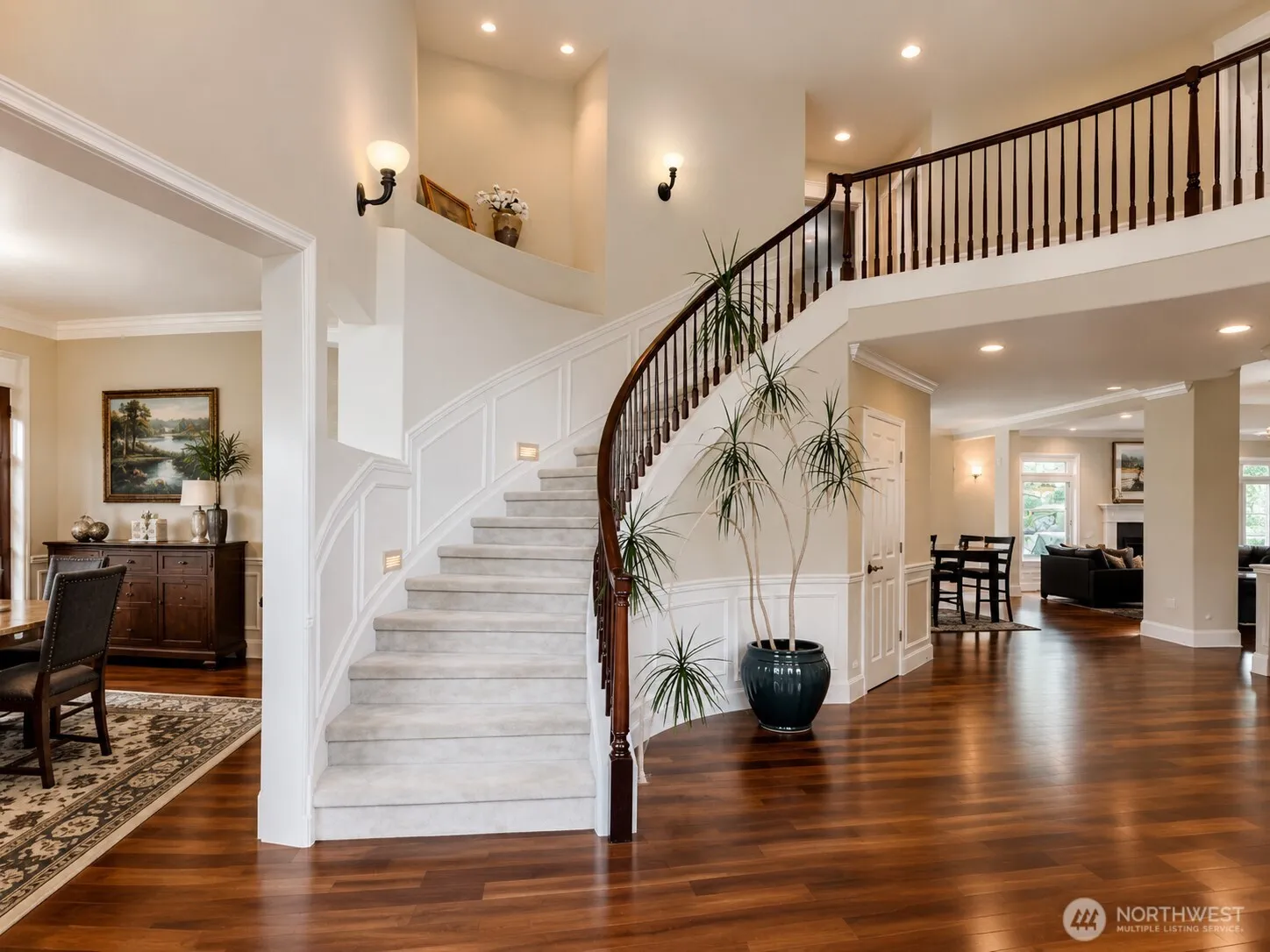 Property photo for 24121 Ne 1st Place, Sammamish photo 2