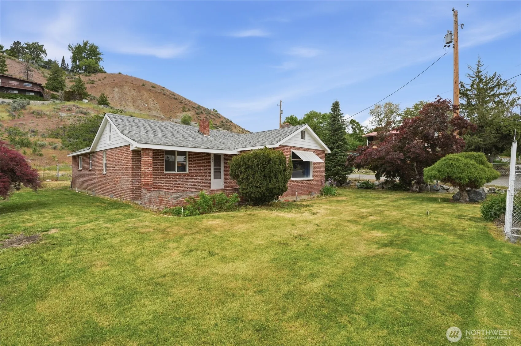 Property photo for 233 E Gibson, Chelan photo 3