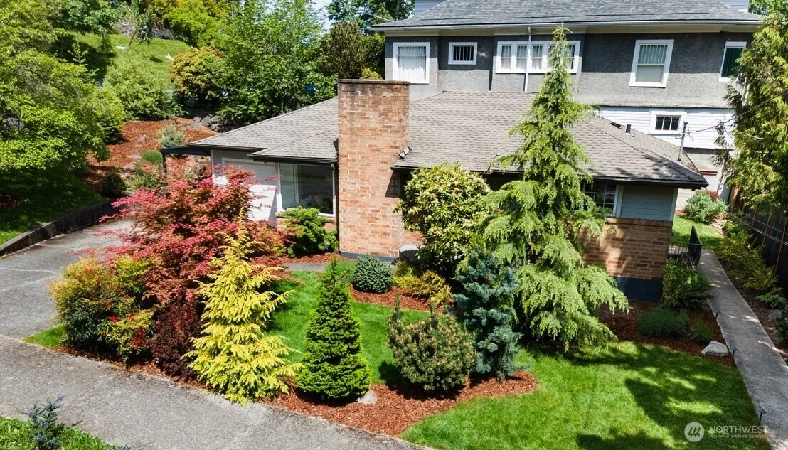 Property photo for 4500 S Alaska Street, Seattle
