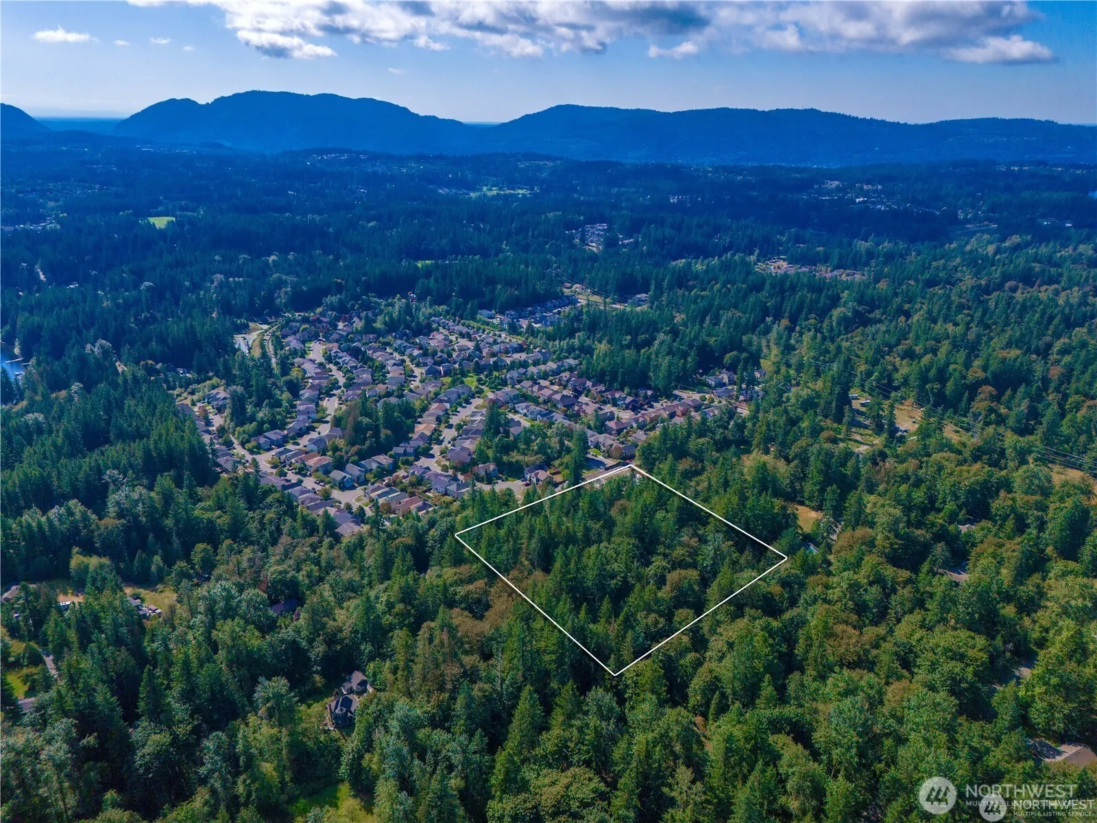 Property photo for 25010 Se 17th Street, Sammamish photo 3