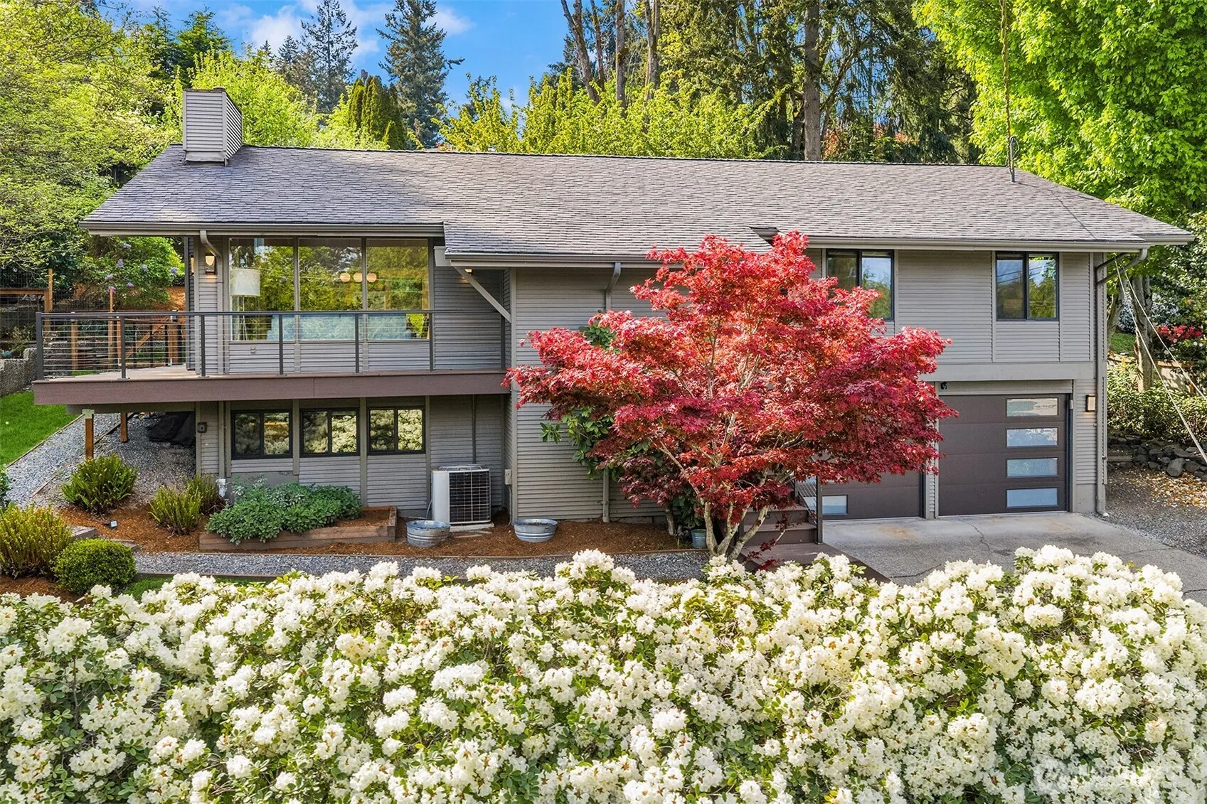 Property photo for 7231 91st Place Se, Mercer Island