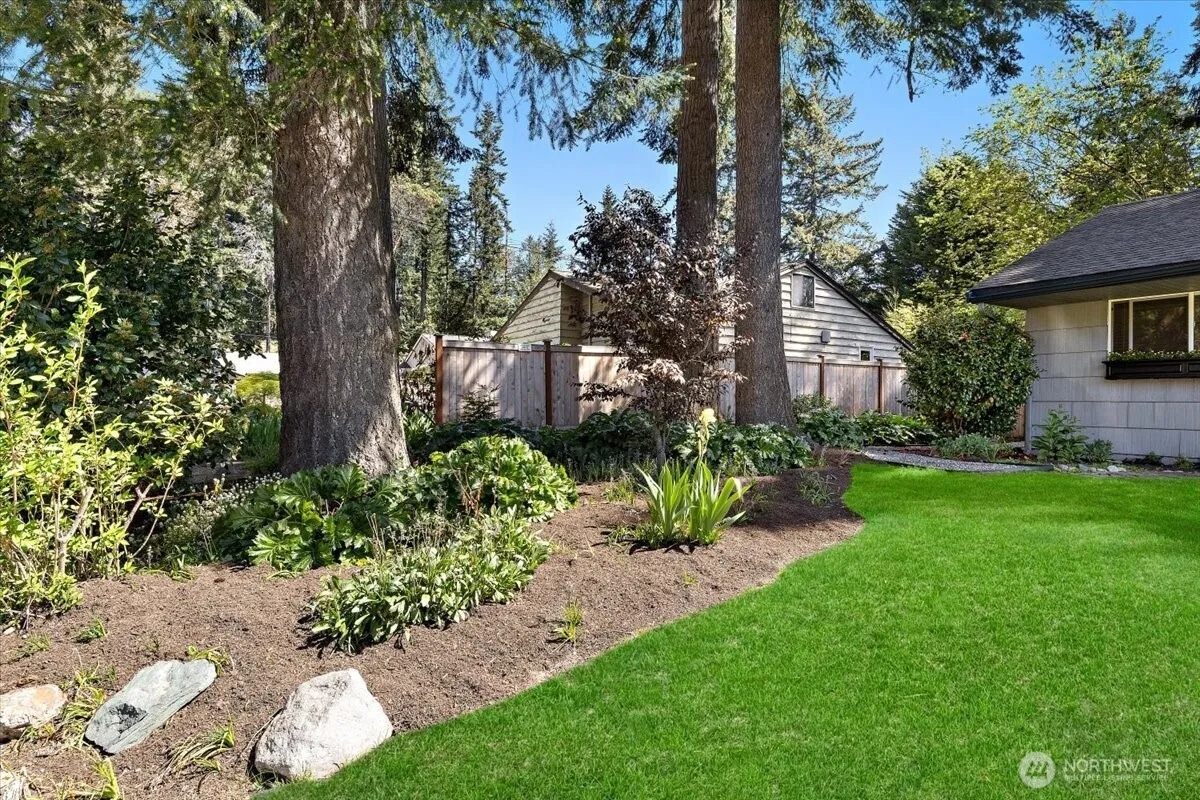 Property photo for 23627 101st Avenue W, Edmonds photo 3