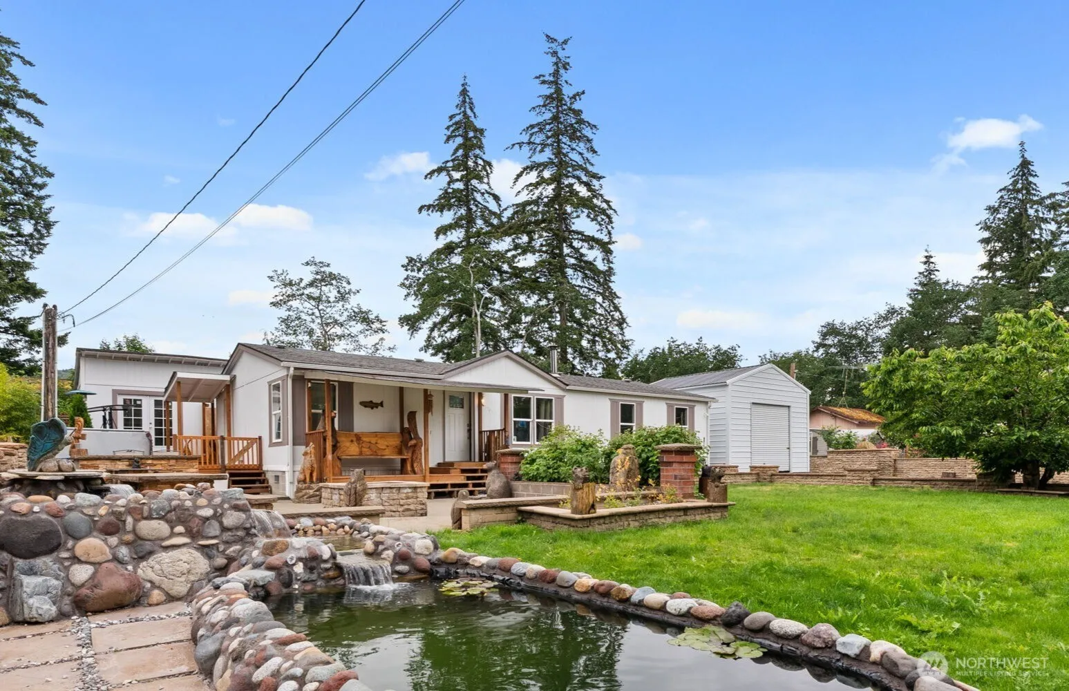 Property photo for 13741 Horsefall Avenue Se, Rainier