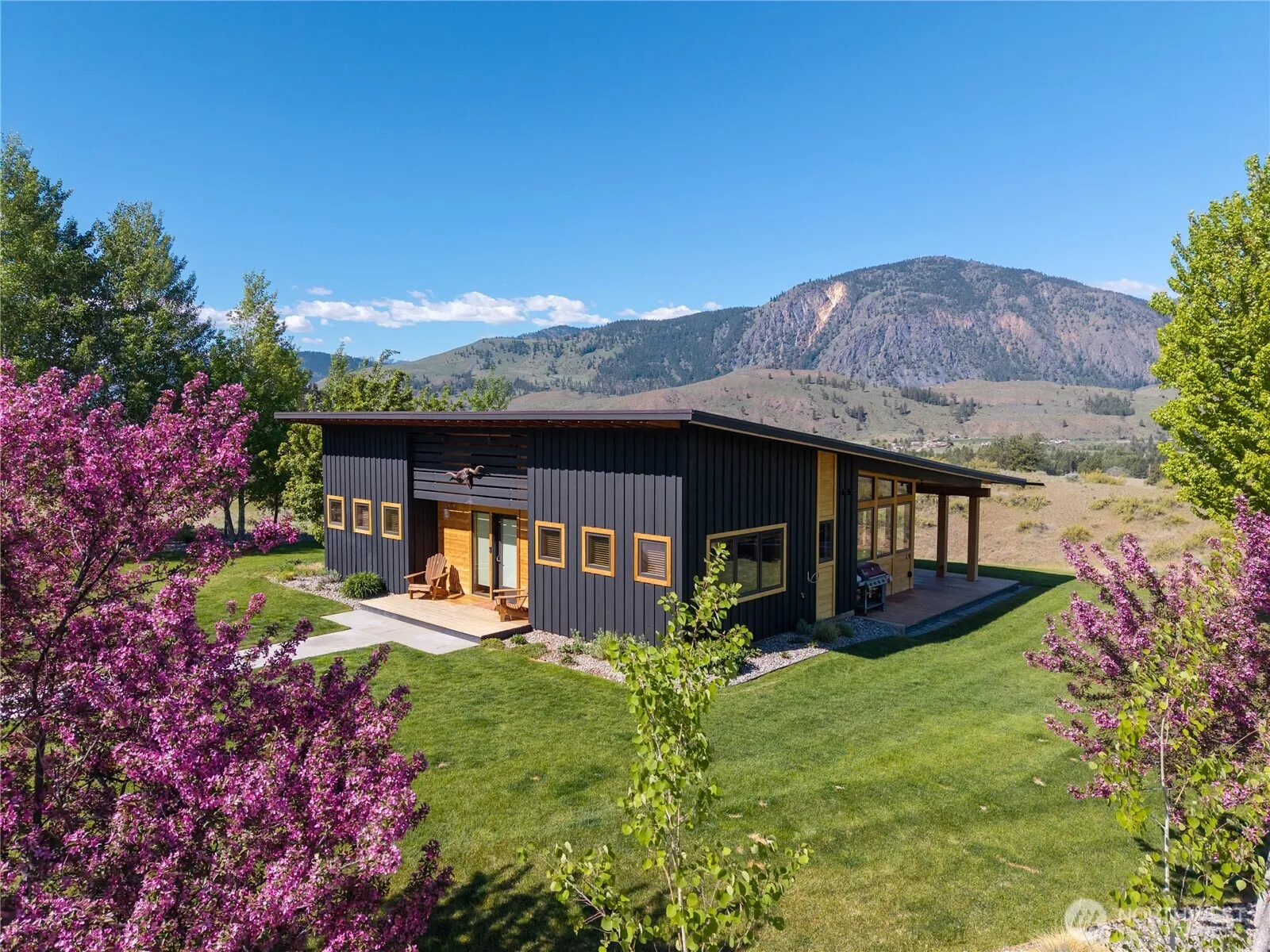 Property photo for 48 Thurlow Road, Twisp