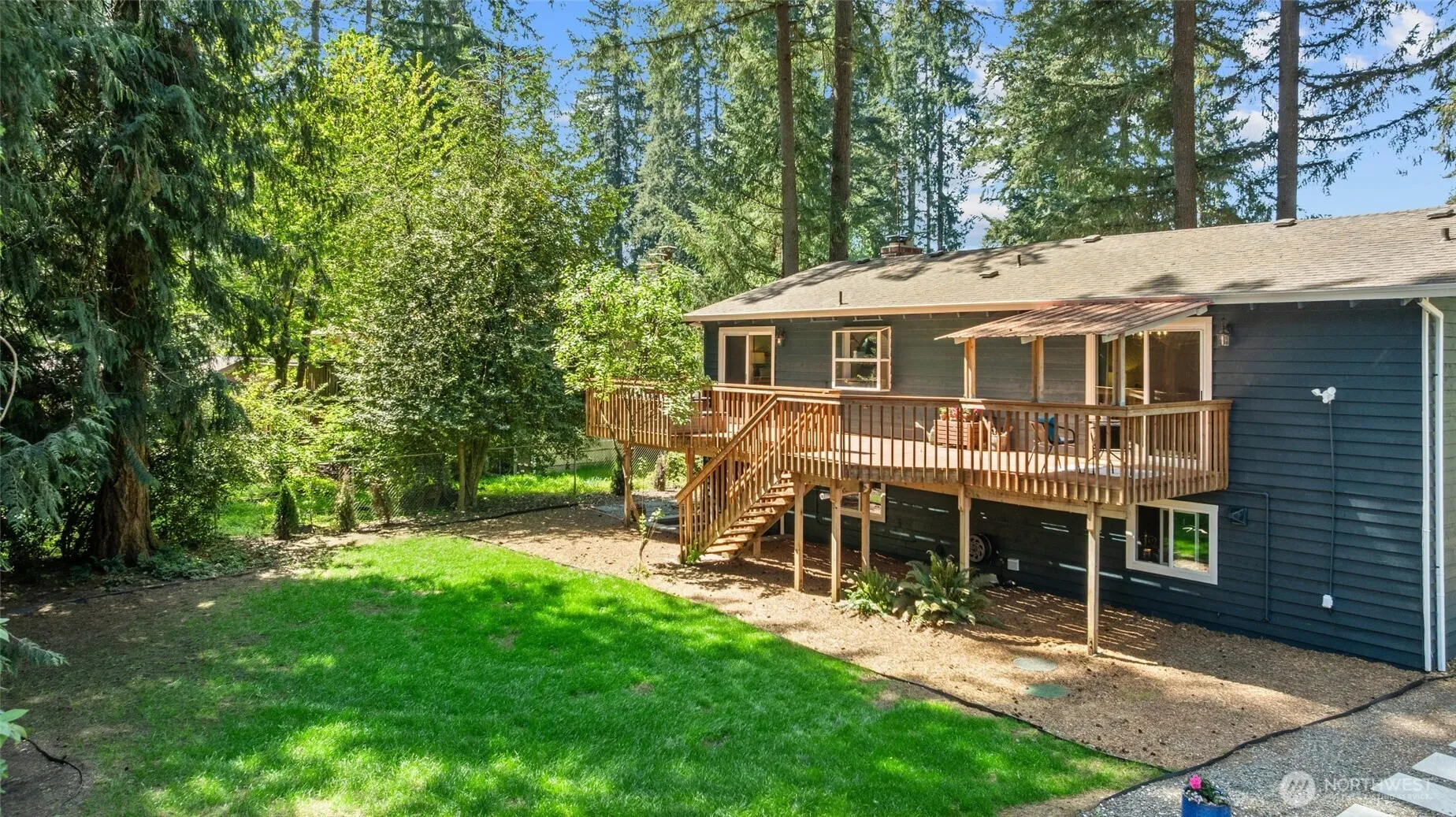 Property photo for 16704 188th Place Ne, Woodinville photo 5