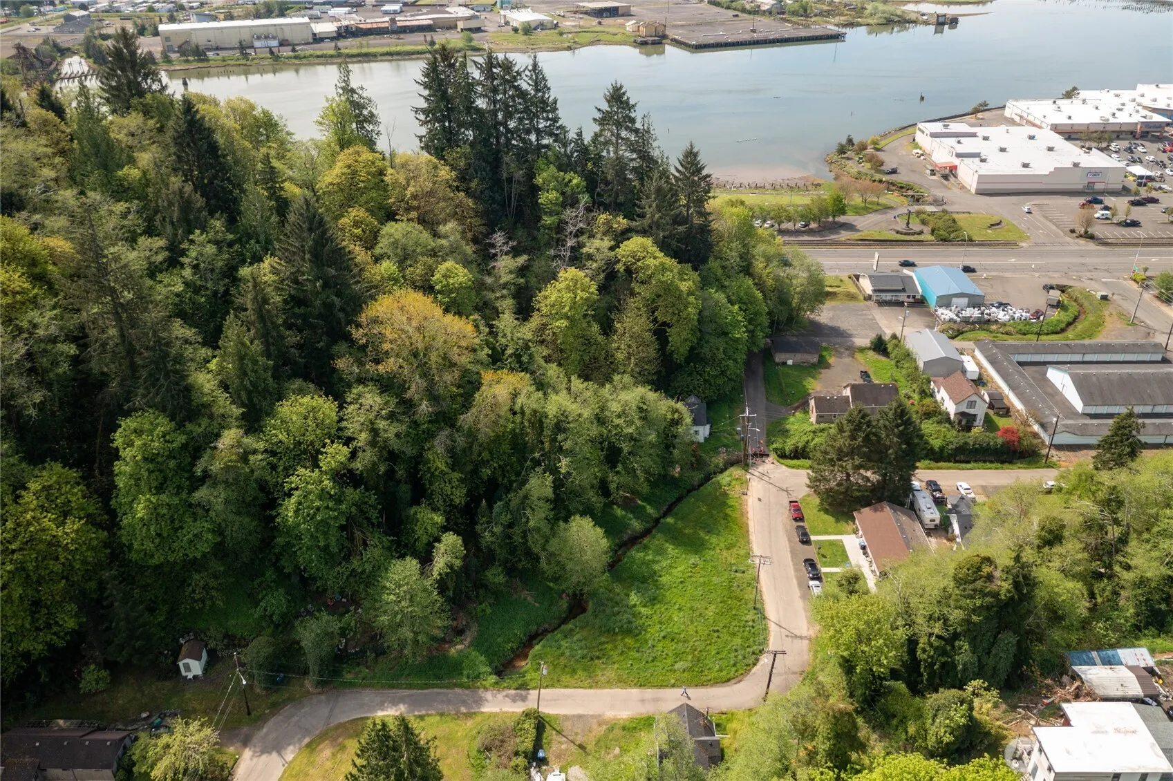 Property photo for 1409 Summit Street, Aberdeen