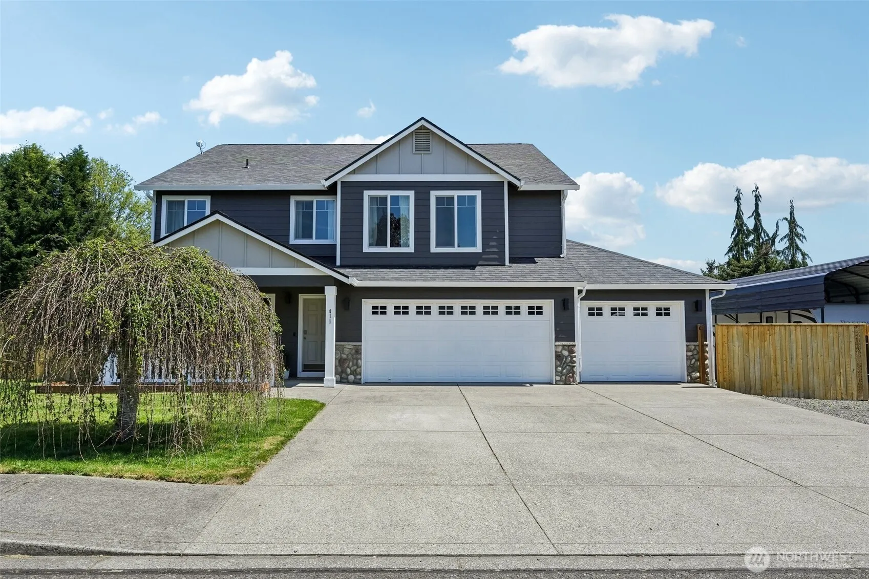 Property photo for 411 S Maple Avenue, Yacolt