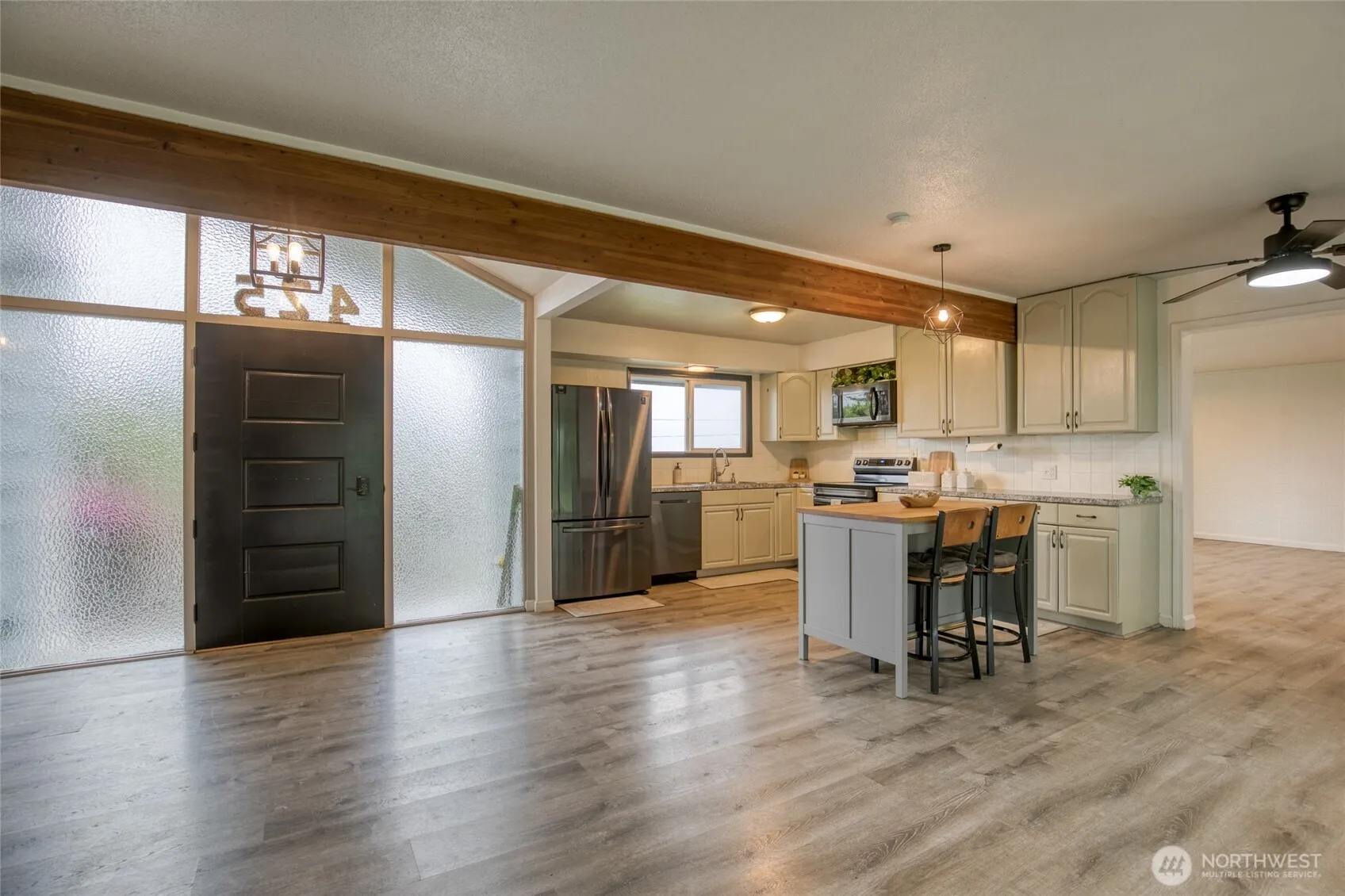 Property photo for 425 Beacon Hill Road, Hoquiam photo 5