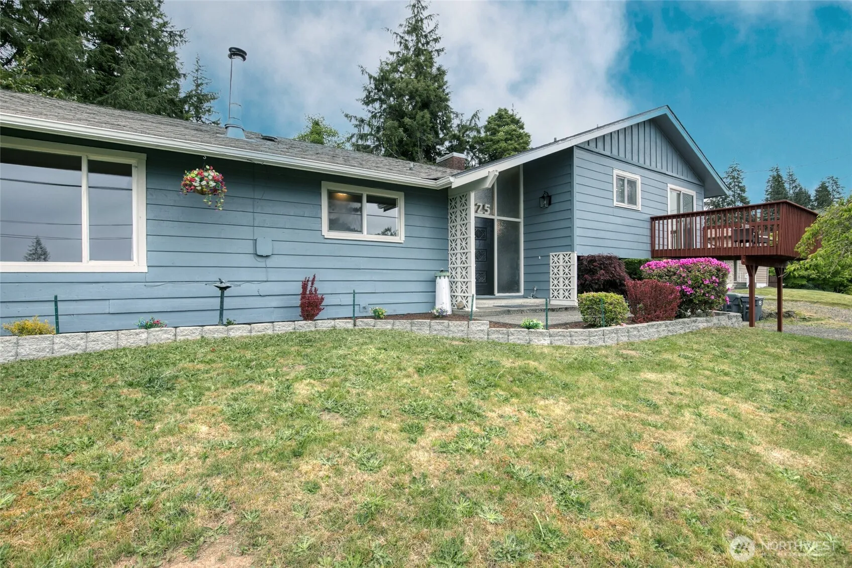 Property photo for 425 Beacon Hill Road, Hoquiam photo 4