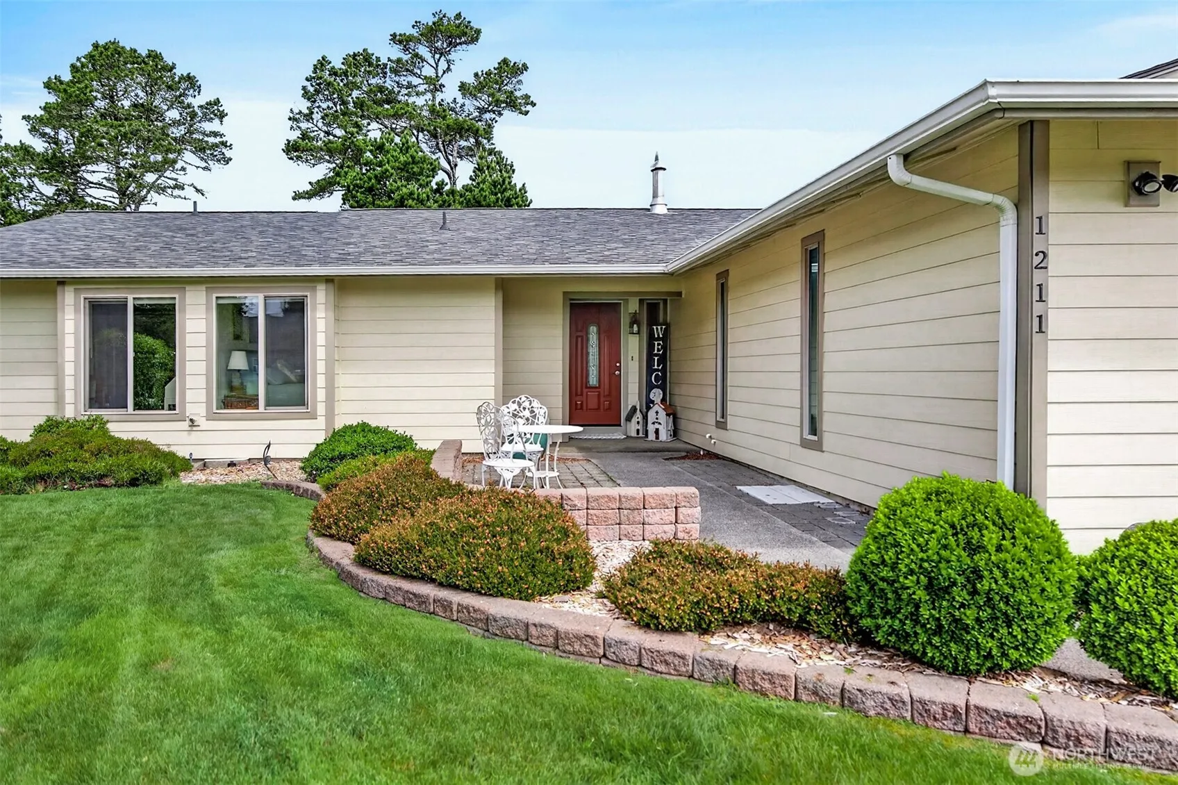 Property photo for 1211 314th Place, Ocean Park photo 3