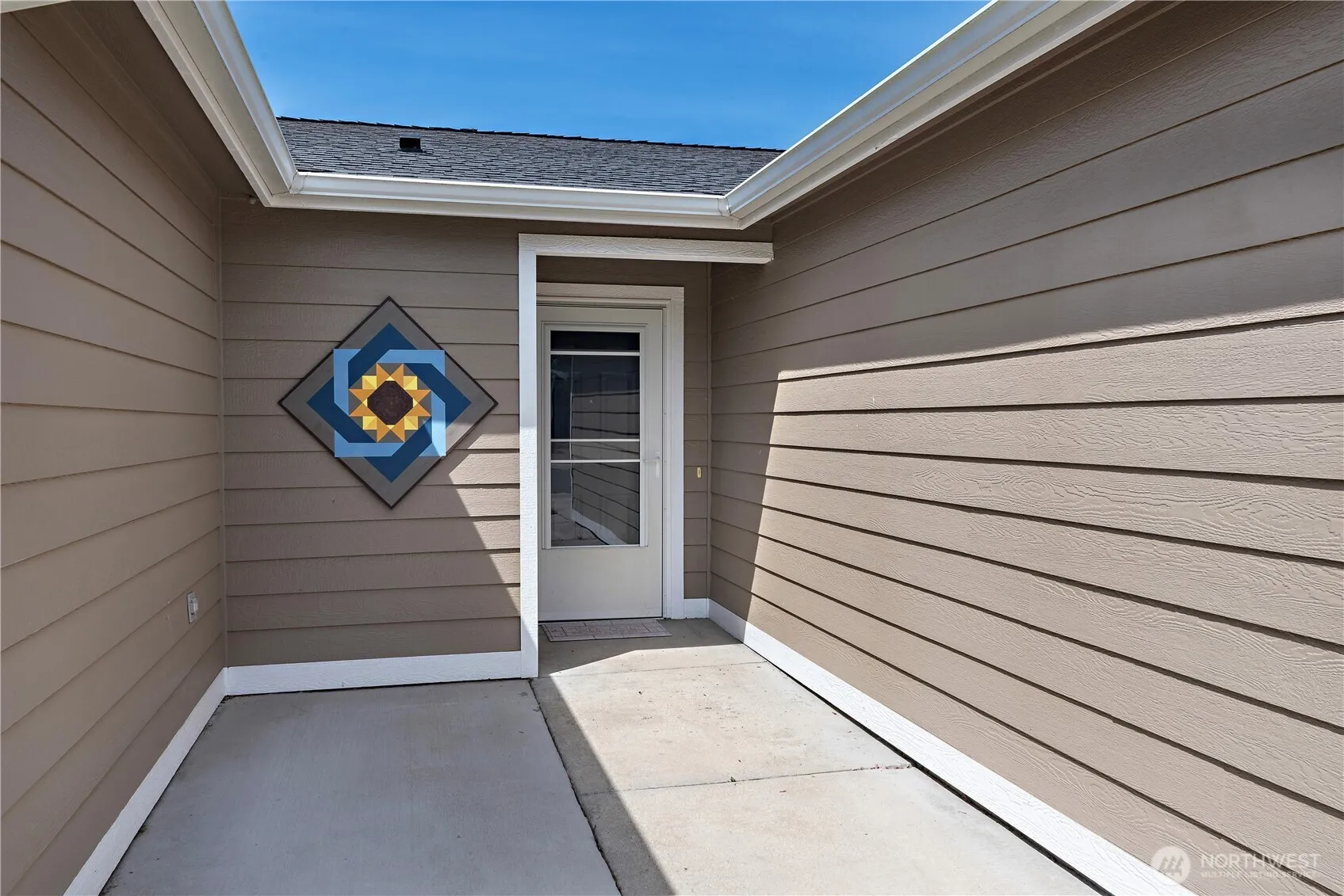 Property photo for 705 N Spokane Street, Kittitas photo 2