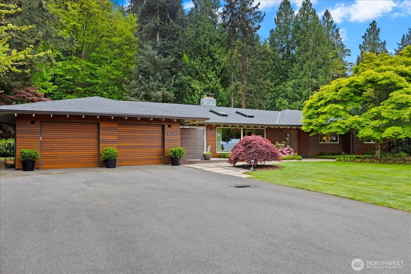 Property photo for 8320 Frederick Place, Edmonds photo 5