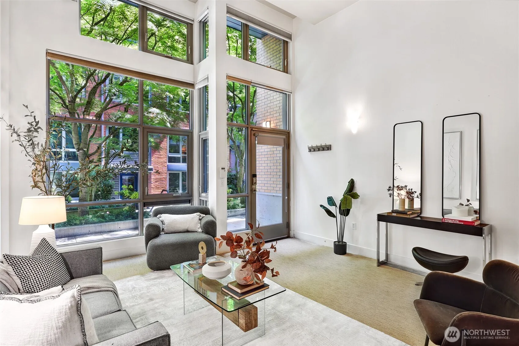 Property photo for 530 Broadway E #114, Seattle photo 2