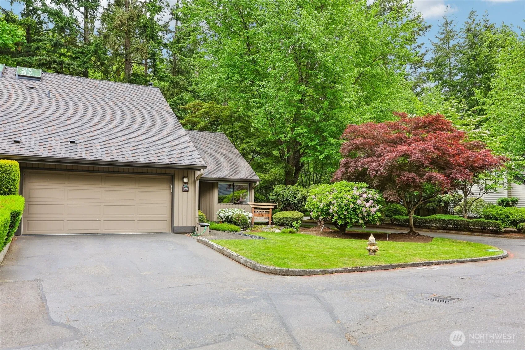 Property photo for 1770 159th Avenue Ne, Bellevue