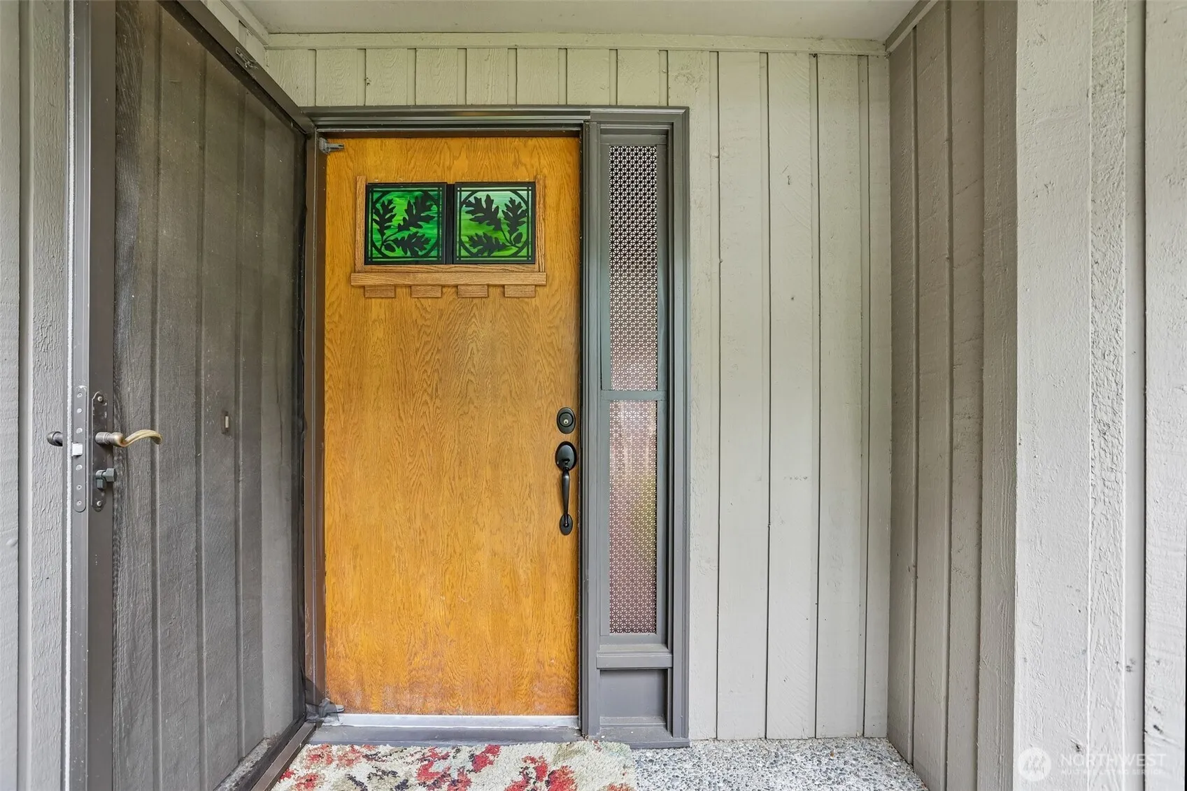 Property photo for 1770 159th Avenue Ne, Bellevue photo 3