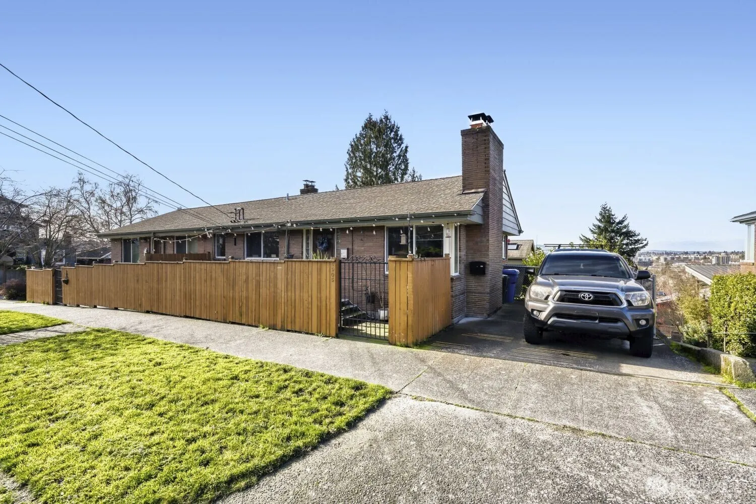 Property photo for 4903 3rd Avenue Nw, Seattle photo 3