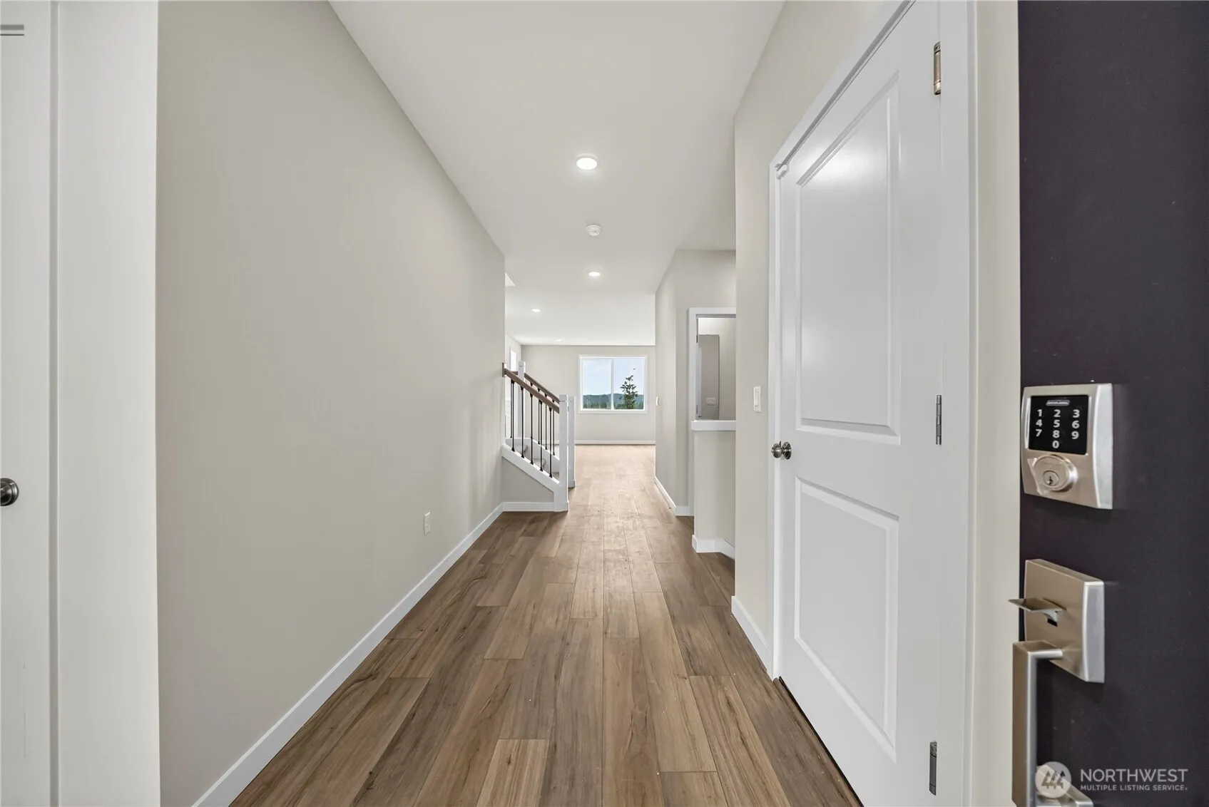 Property photo for 2043 Ne Norseman Way, Poulsbo photo 4