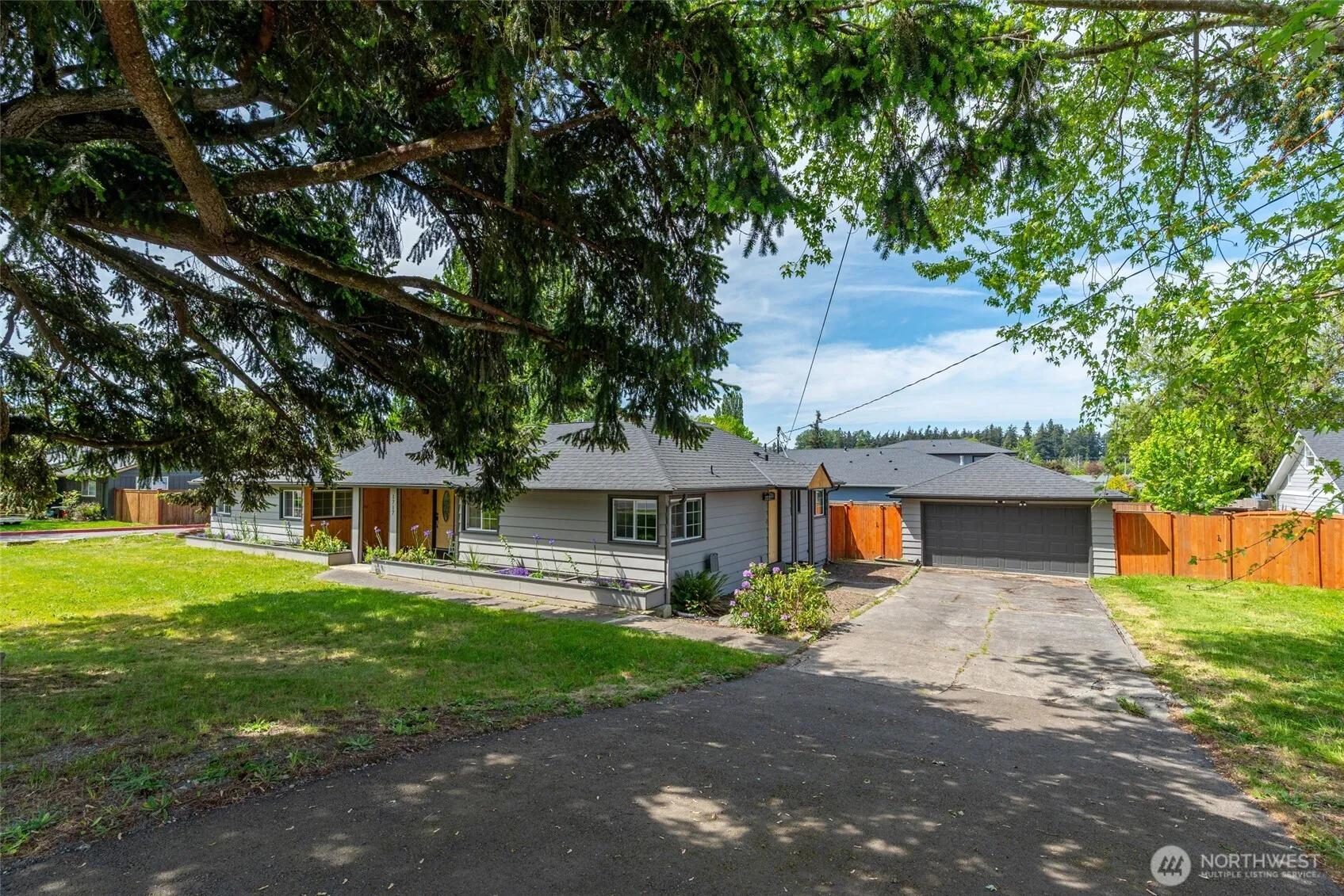 Property photo for 1717 S 18th Street, Mount Vernon photo 3