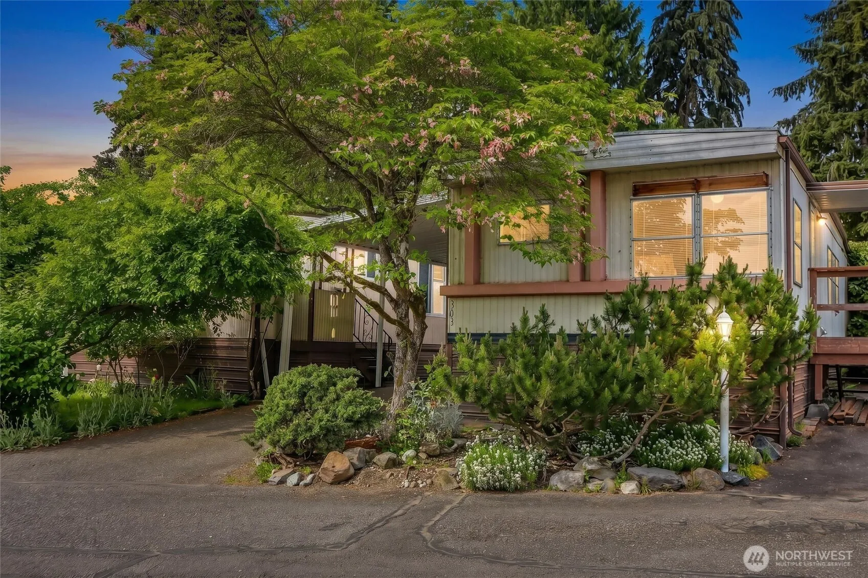 Property photo for 7301 Ne 175th Street #303, Kenmore