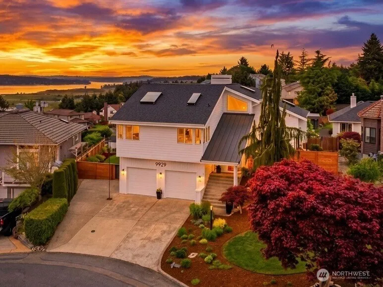 Property photo for 9929 76th Street Sw, Lakewood