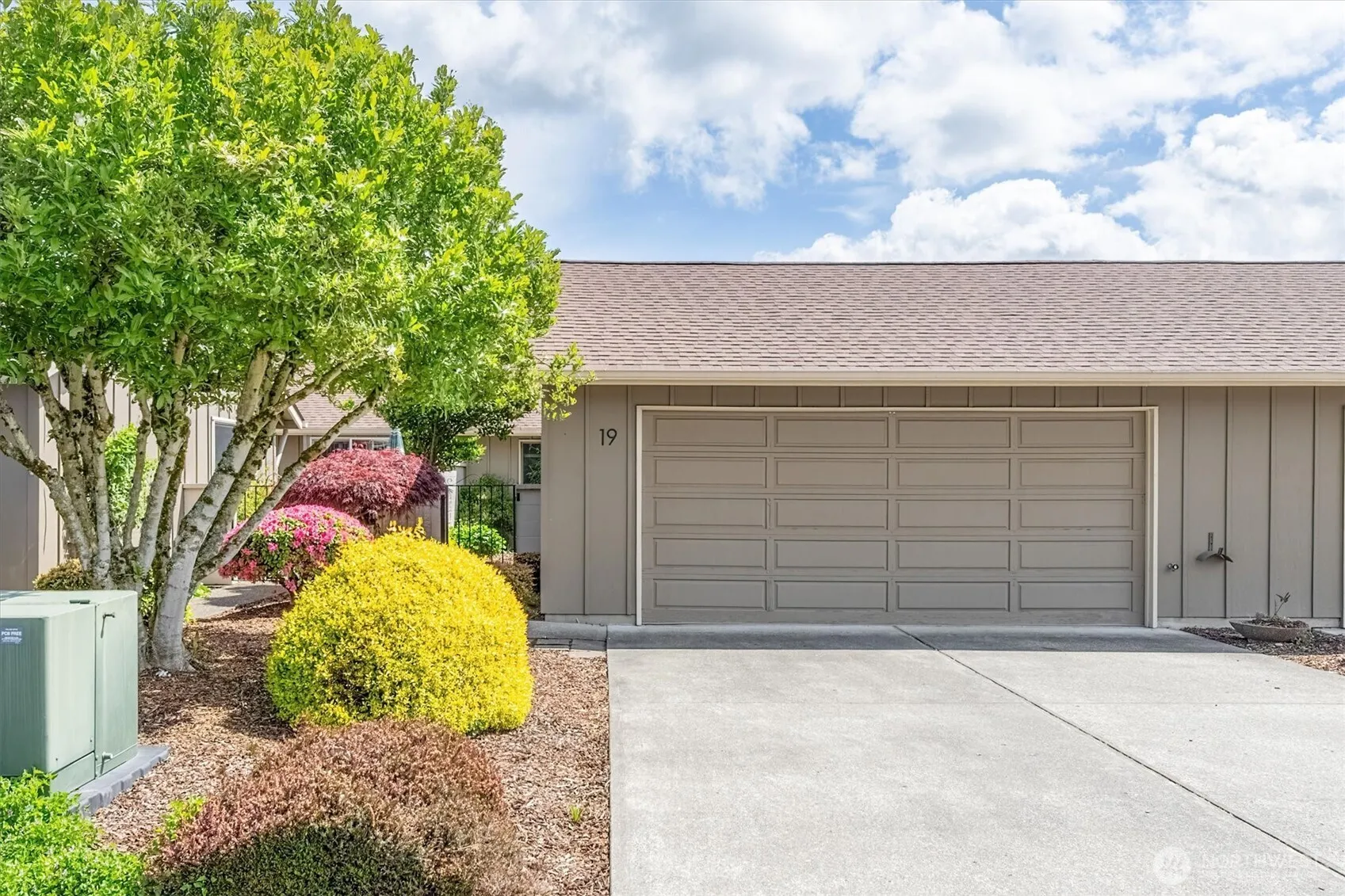 Property photo for 605 Peardale Lane #19, Longview