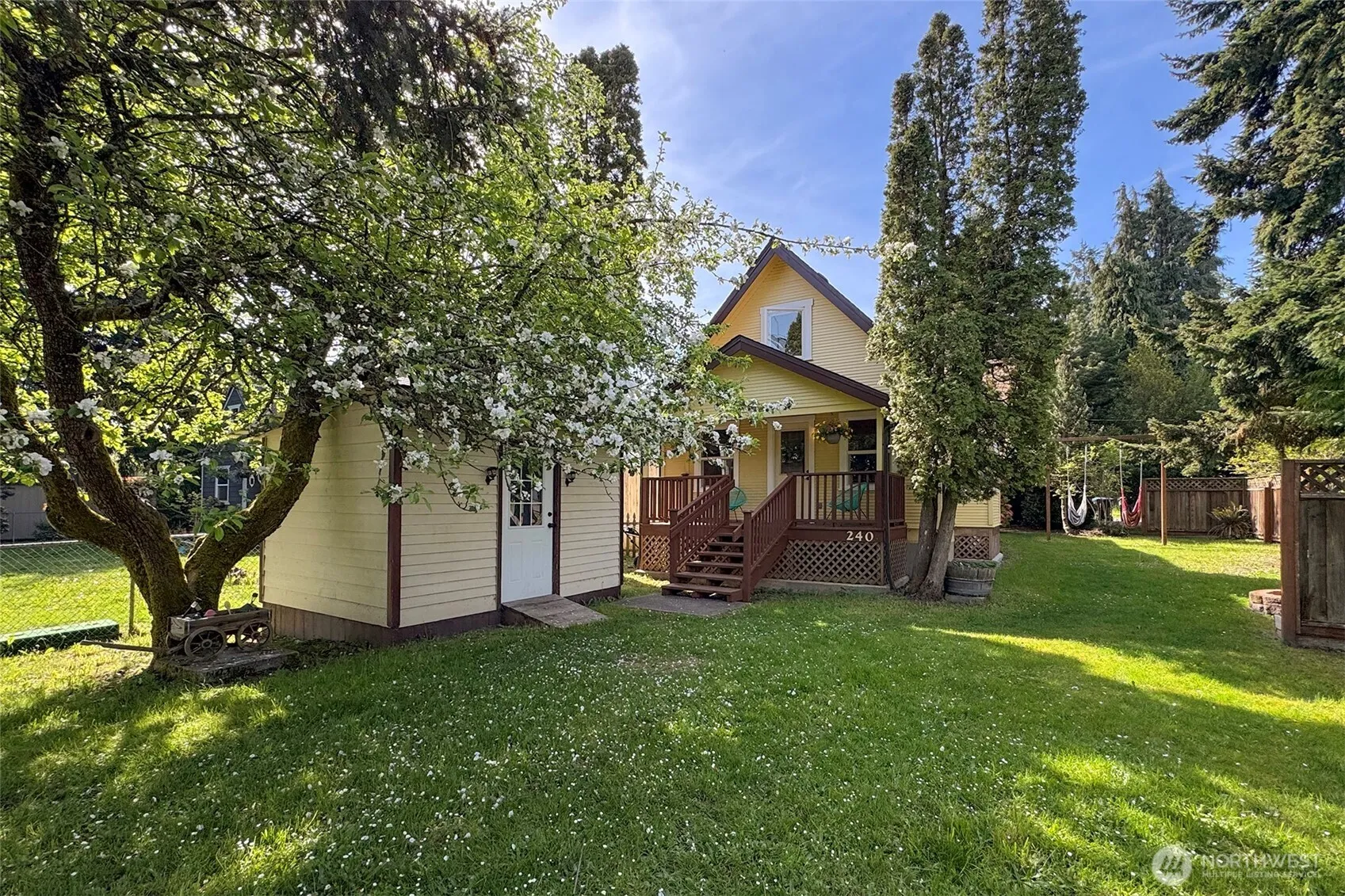 Property photo for 240 Motor Avenue, Port Angeles