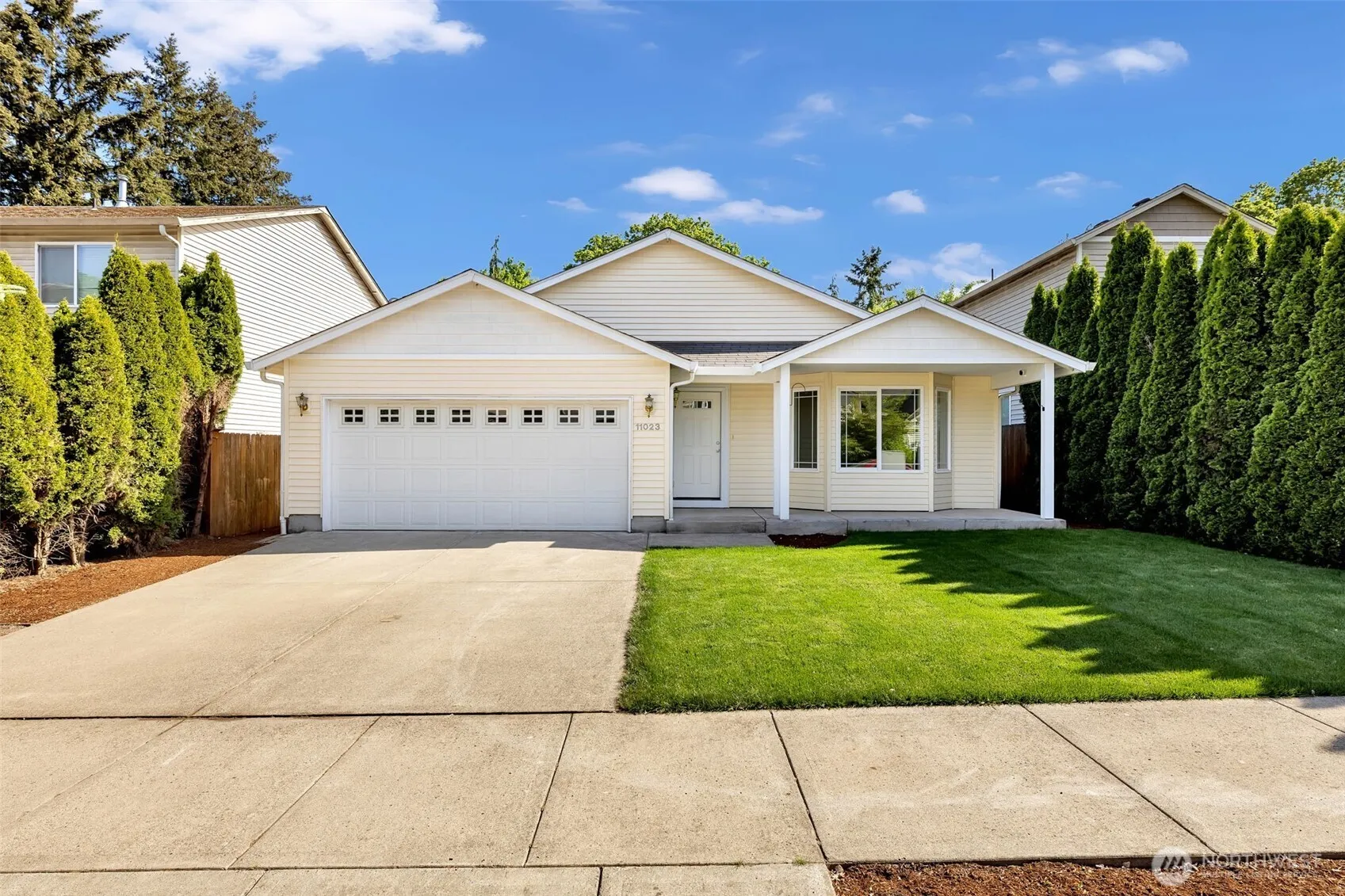 Property photo for 11023 Ne 47th Street, Vancouver