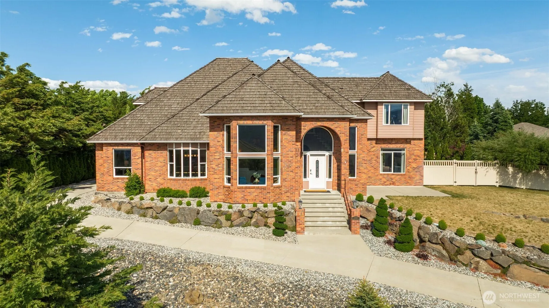 Property photo for 2330 Fancher Heights Boulevard, East Wenatchee
