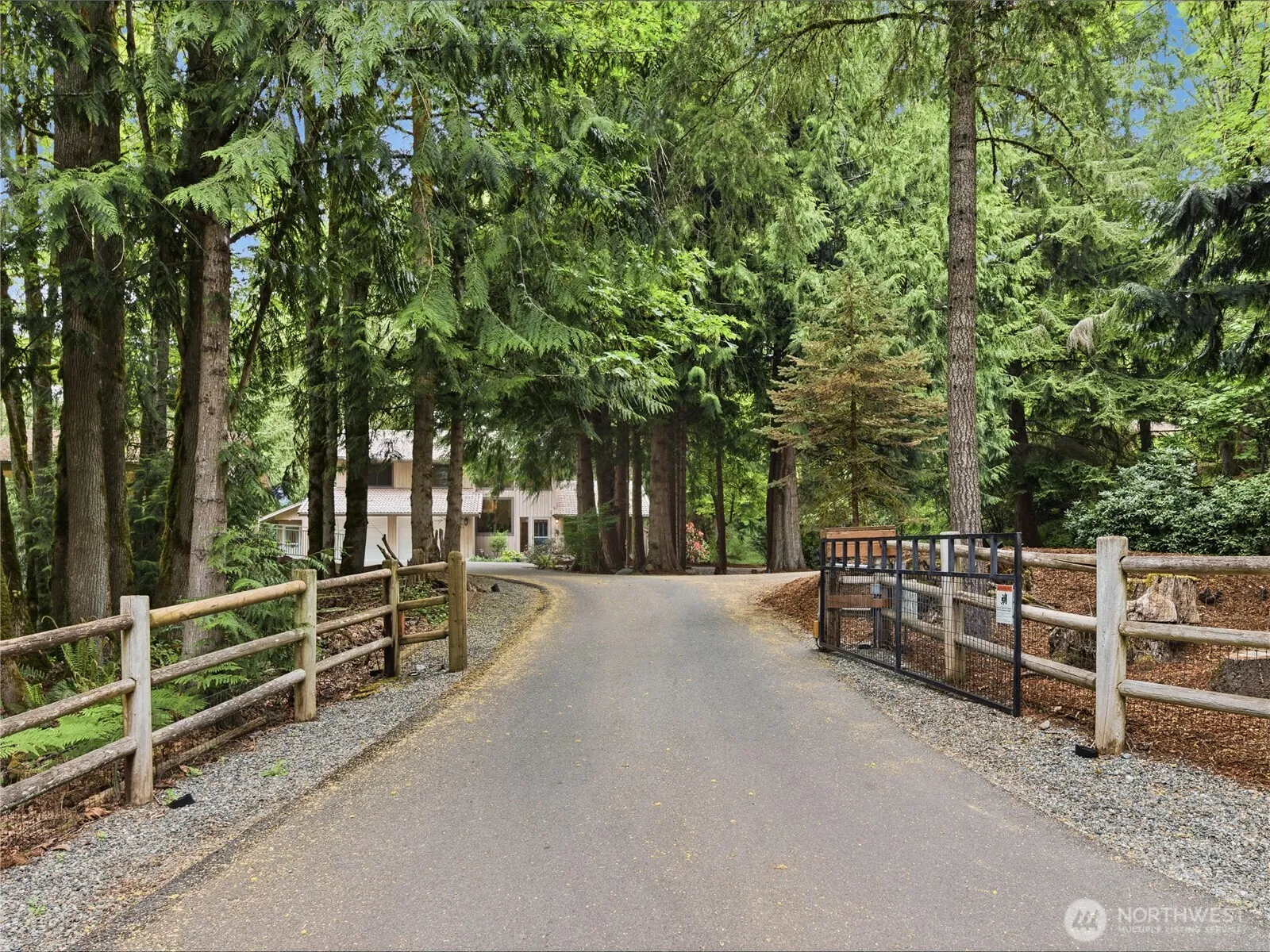 Property photo for 24214 Se 18th Place, Sammamish photo 2