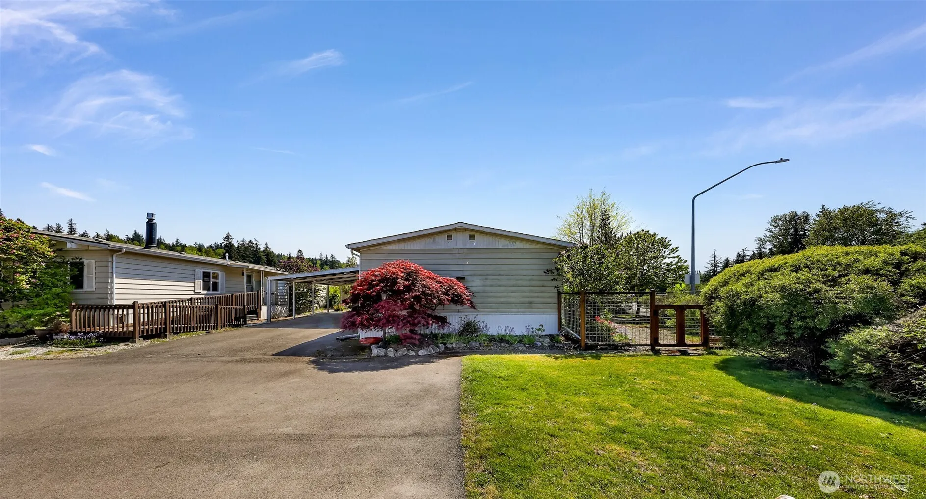 Property photo for 1200 Lincoln Street #406, Bellingham photo 2