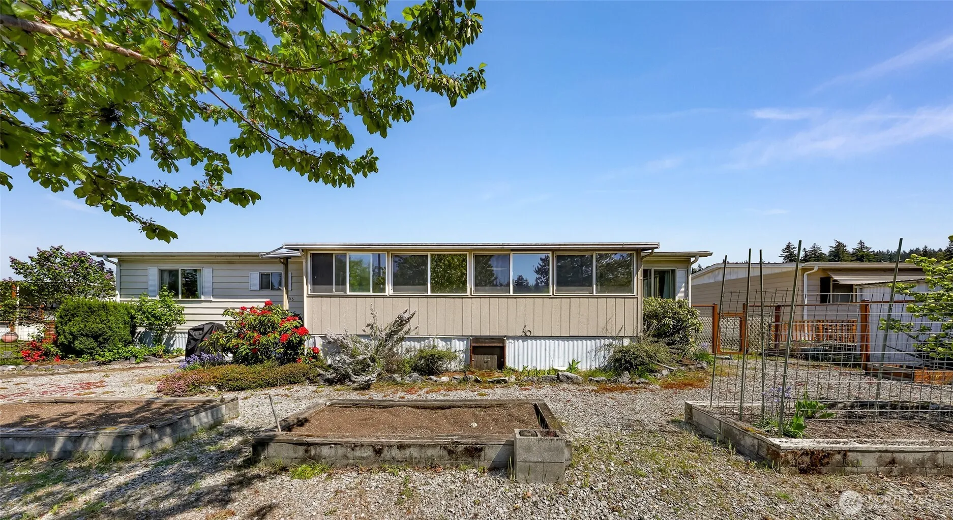 Property photo for 1200 Lincoln Street #406, Bellingham photo 4